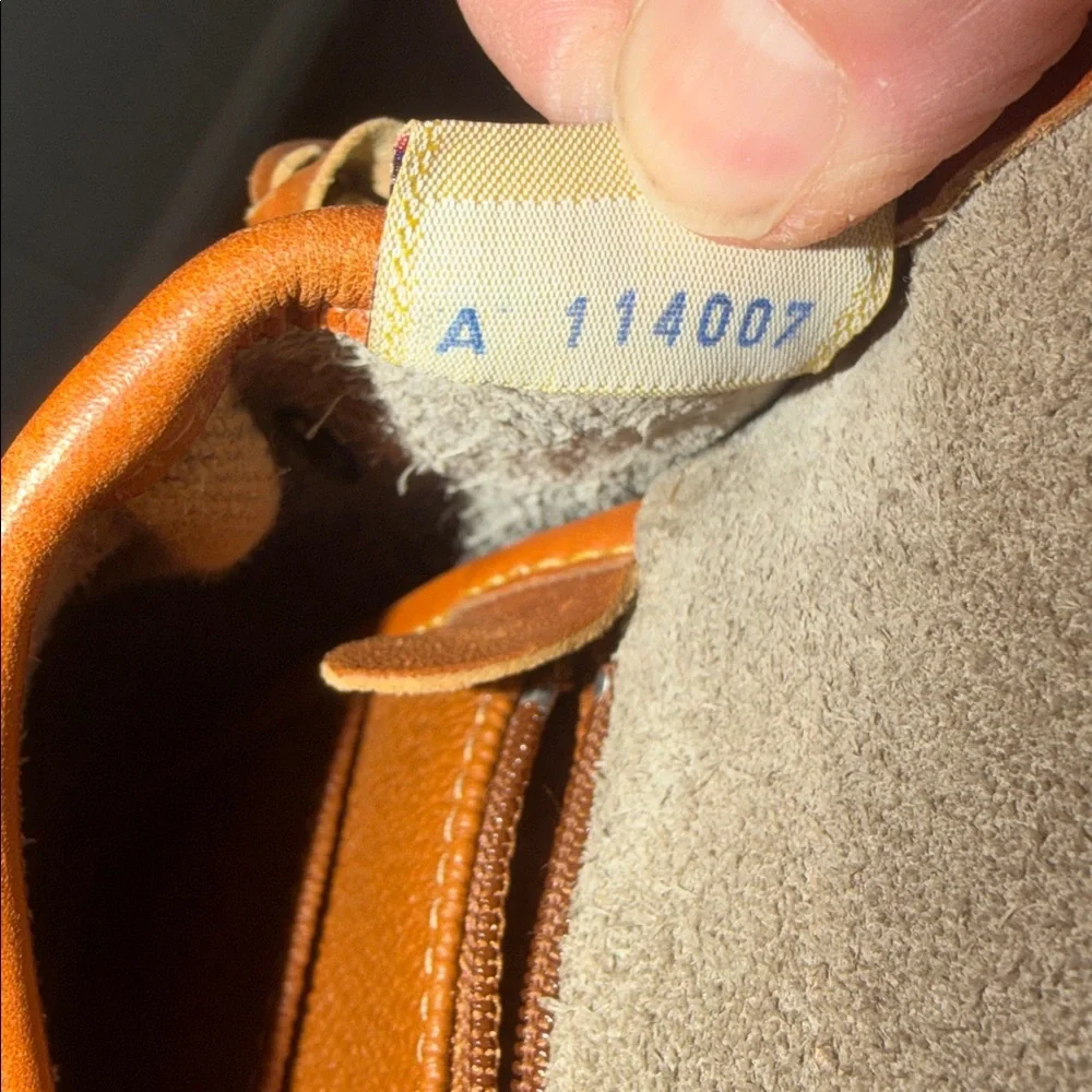 Dooney & Bourke All Weather Leather Crossbody Bag Tan Brown Pebbled AWL Vintage - Picture 8 of 13